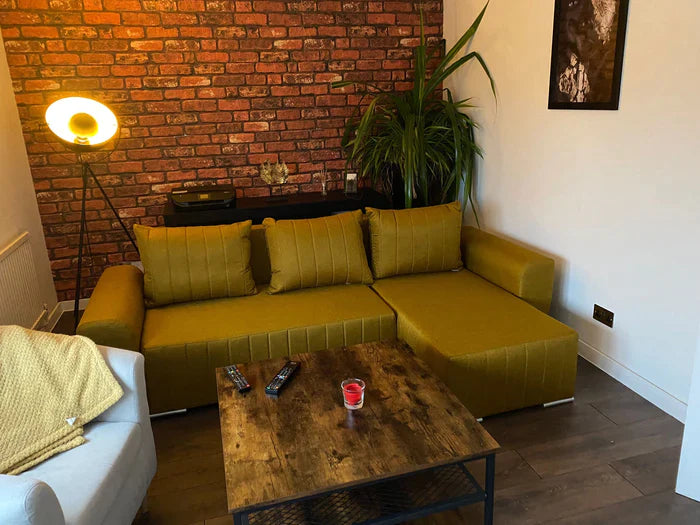 CORNER SOFA BED MALIBU 248CM MALMO 16 / UNIVERSAL RIGHT/LEFT CORNER / FOAMTHIS MODEL IS UNIVERSAL WHICH MEANS YOU CAN CHOOSE CORNER SIDE DURING ASSEMBLYMADE IN MALMO FABRIC CLICK HERE3x PILLOWS INCLUDED1X STORAGE SPACEDIMENTIONS:Corner width: 244cmDepth: