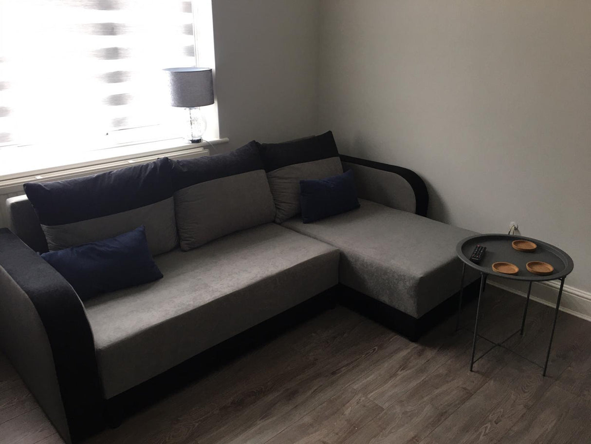 CORNER SOFA BED ALEXIS 228cm universal RIGHT/LEFT CORNER / FOAMTHIS MODEL IN UNIVERSAL WHICH MEANS YOU CAN CHOOSE CORNER SIDE DURING ASSEMBLY3x PILLOWS INCLUDED1X STORAGE SPACESLEEPING FUNCTIONT30 FOAMDIMENTIONSWidth: 228 cmDepth: 138cmSleeping area: 200