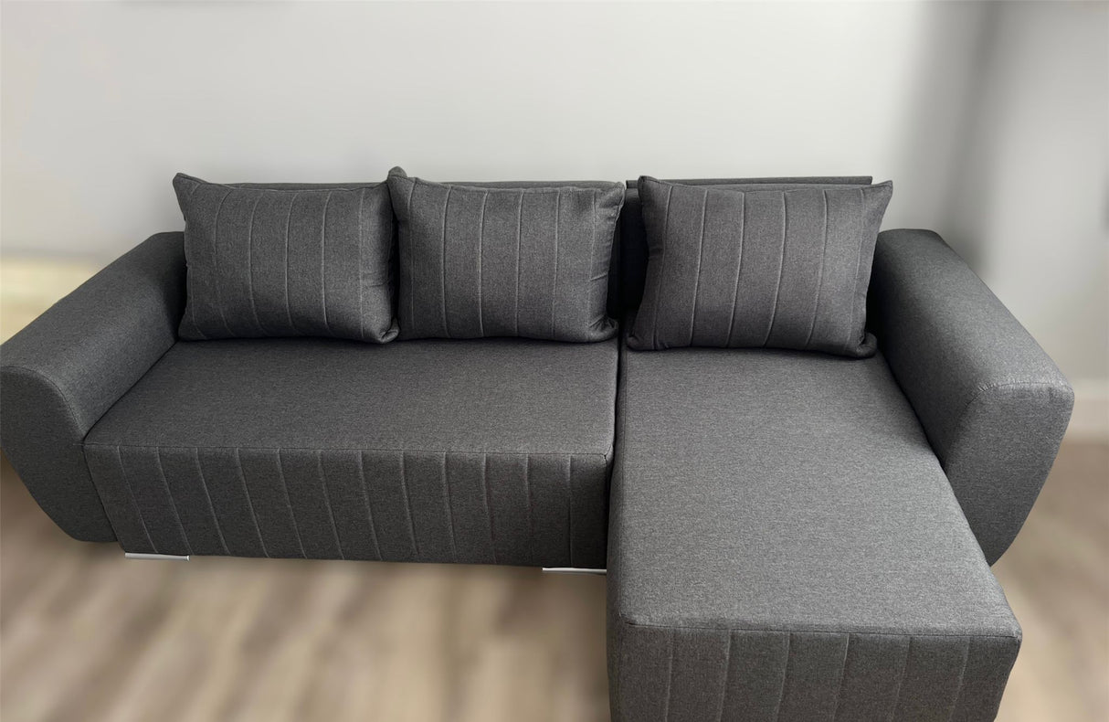 CORNER SOFA BED MALIBU 248CM UNIVERSAL CHOICE OF COLORS UNIVERSAL RIGHT/LEFT CORNER / FOAMTHIS MODEL IS UNIVERSAL WHICH MEANS YOU CAN CHOOSE CORNER SIDE DURING ASSEMBLYMADE IN MALMO FABRIC CLICK HERE3x PILLOWS INCLUDED1X STORAGE SPACEDIMENTIONS:Corner wid
