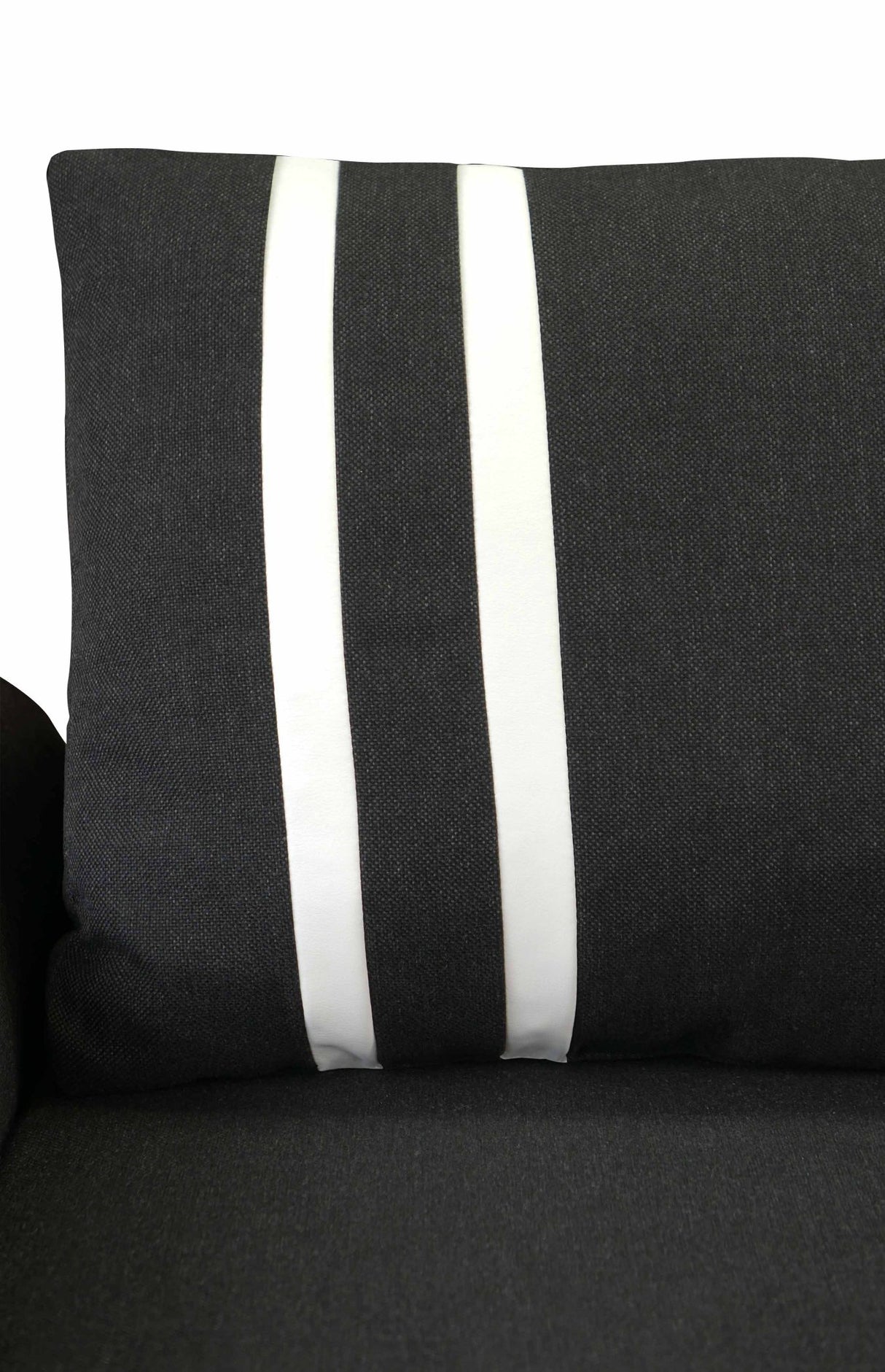 CORNER SOFA BED DORIS 246CM 2X STORAGE SPACE UNIVERSAL RIGHT/LEFT CORNER / BONELL SPRINGS + FOAMTHIS MODEL IS UNIVERSAL WHICH MEANS YOU CAN CHOOSE CORNER SIDE DURING ASSEMBLYBONELL SPRINGS + FOAM 2X Storage space 3X pillow included CHOICE OF COLOR Product