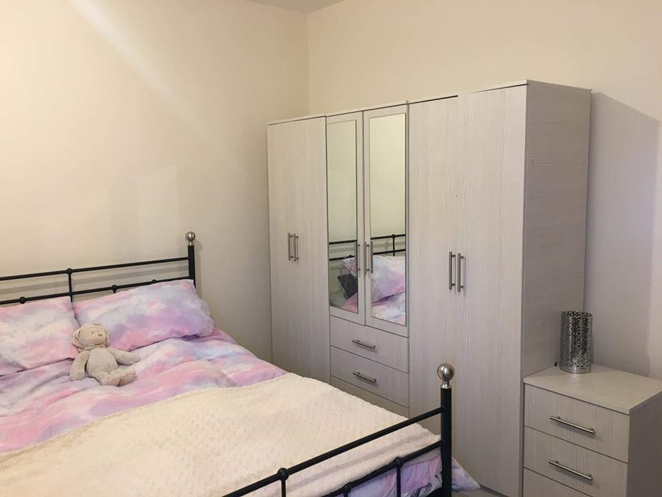 CUSTOMER POHOTOS & REVIEWSVISIT AND LIKE OUR FACEBOOK PAGEAnna Furniture