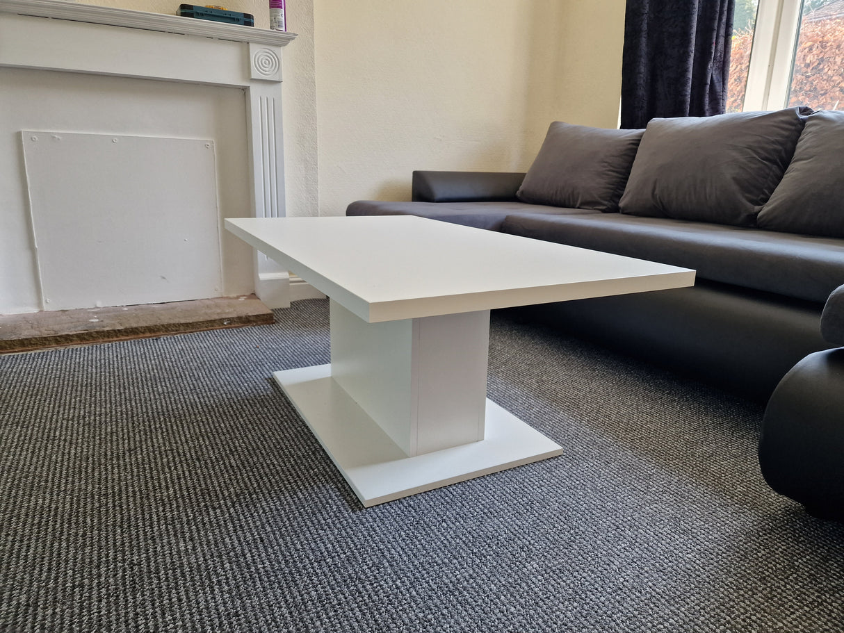 COFFEE TABLE BRISTOL WHITE 110X60CMTable dimensionwid. 110 cm / dep. 60 cm / height 43 cmExecution: base made of white laminated board, 16mm thick The table top is 28mm thick, white.Anna Furniture