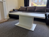 COFFEE TABLE BRISTOL WHITE 110X60CMTable dimensionwid. 110 cm / dep. 60 cm / height 43 cmExecution: base made of white laminated board, 16mm thick The table top is 28mm thick, white.Anna Furniture