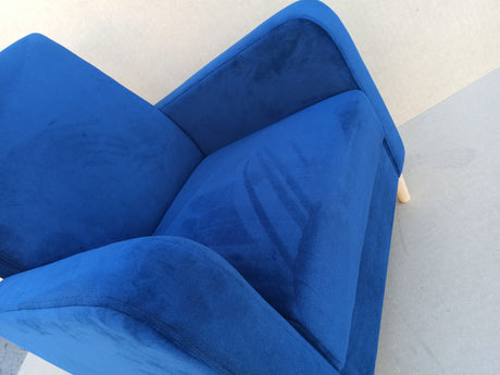 ARMCHAIR CARLO 74x90cm CHOICE OF MANY COLORSARMCHAIR CARLO is a beautiful free-standing chair made from strong, durable materials like pine wood, chipboard, fibreboard, and beech legs. The seat is carefully crafted with a corrugated spring and high-qualit