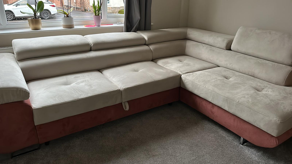 ASH II 273CM MONOLITH 02-61 WATER RESISTANT RIGHT CORNER / SPRINGS + FOAMWavy springs + foam Large sleeping areaASH II 273CM MONOLITH 02-61 WATER RESISTANT RIGHT CORNERMADE IN WATER RESISTANT MONOLITH FABRICCLICK HERE TO VIEW ALL COLORS Dimensions W: 273c