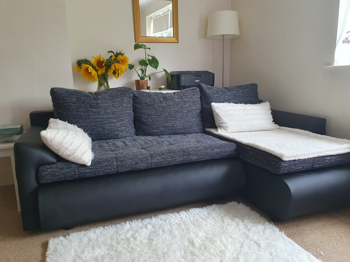 CORNER SOFA BED PRADO LAWA 6/11 226CM / SPRINGS + FOAMSEAT AND CUSHIONS MADE IN LAWA FABRIC CLICK HERE BOTTOM AND SIDES MADE ON FAUX LEATHER SOFT CLICK HERECORNER SOFA BED PRADAWAVY SPRINGSFOAM T30SLEEPING FUNCTIONDIMENSTIONS:WIDTH: 226cmDEPTH: 152CMHEIGH