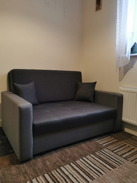 2 SEATER SOFA BED SMART II 137CM ETNA 91 / ENTA 95 / SPRINGS + FOAMDimensions :- width 137 cm- height 85 cm- depth 95 cm- area sleeping 113/195 cm(no possibility to change dimensions) +/- 3The sofa is made on a wooden skeleton, the seat uses corrugated sp