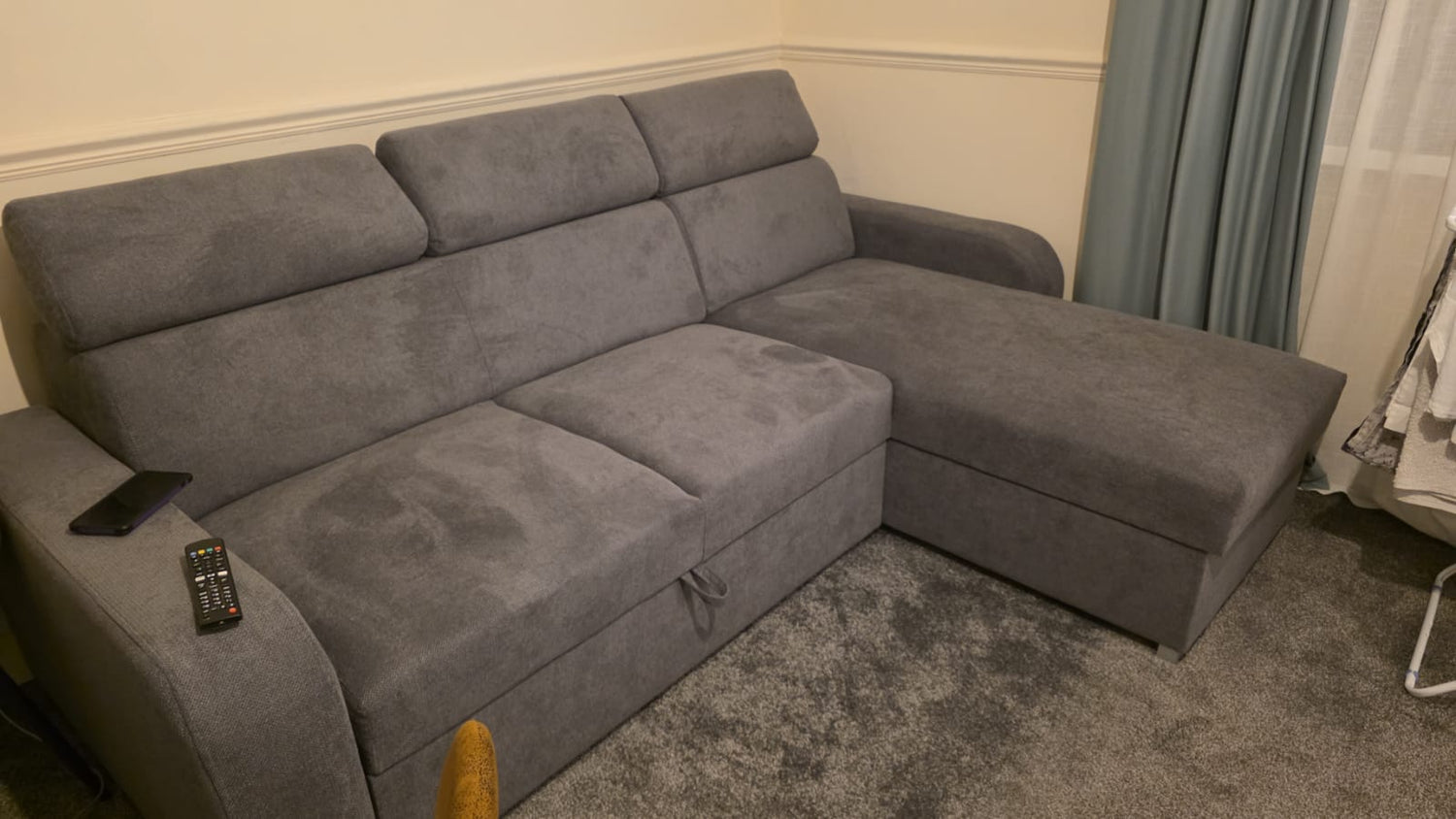 UNIVERSAL CORNER SOFA BED ASTEE 235CM EASY CLEAN FABRIC ADJUSTABLE HEADREST CHOICE OF COLORS / SPRINGS + FOAM