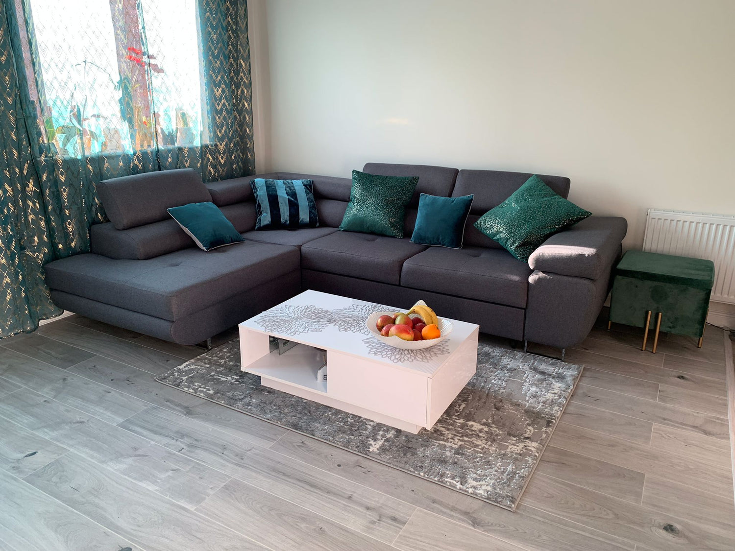 CORNER SOFA BED ASH 275CM MALMO 95 / SPRINGS + FOAMMade in Malmo fabric click hereProduct dimensions:- width: 275 cm- depth: 203 cm- seat depth: 56 cm- seat height: 43 cm- corner height: 90 cm- sleeping area: 125x195 cmThe corner is made of high quality m