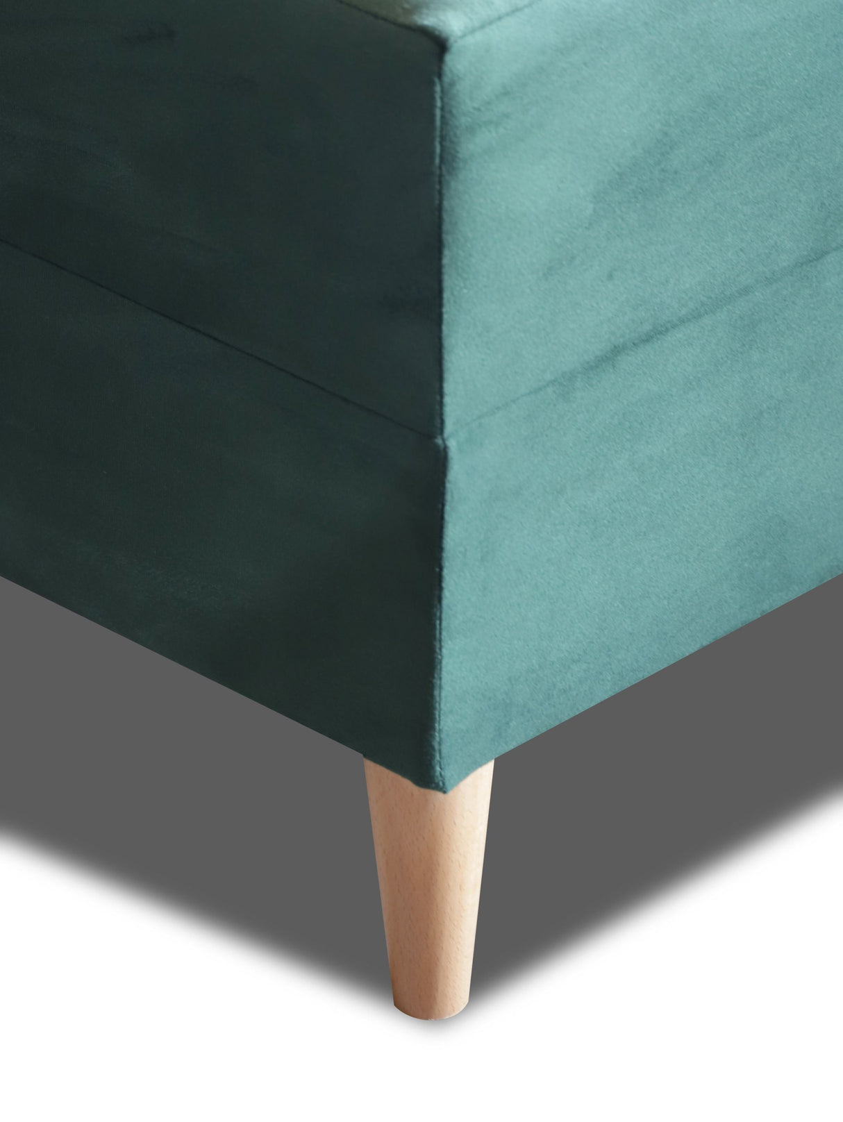 NEW! CORNER SOFA BED SNUGGY 222CM MANILA 20 UNIVERSAL CORNER RIGHT/LEFT / FOAMTHIS MODEL IS UNIVERSAL WHICH MEANS YOU CAN CHOOSE CORNER SIDE DURING ASSEMBLY3x PILLOWS INCLUDED1X STORAGE SPACESOFT TOUCH FABRC MANILA CLICK HEREDIMENTIONS222X137.5CMSLEEPING